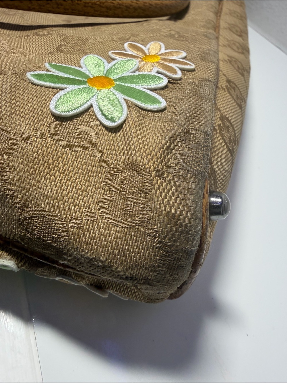 Gucci Beige Brown GG Canvas with aftermarket Floral Appliqué Shoulder Bag w COA - Picture 15 of 16